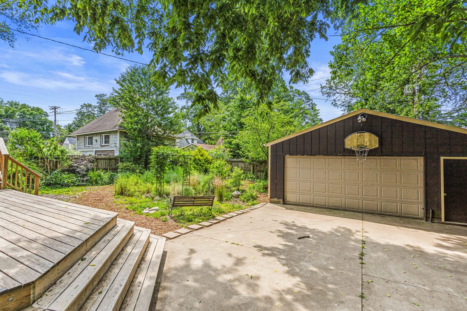 Property photo 31