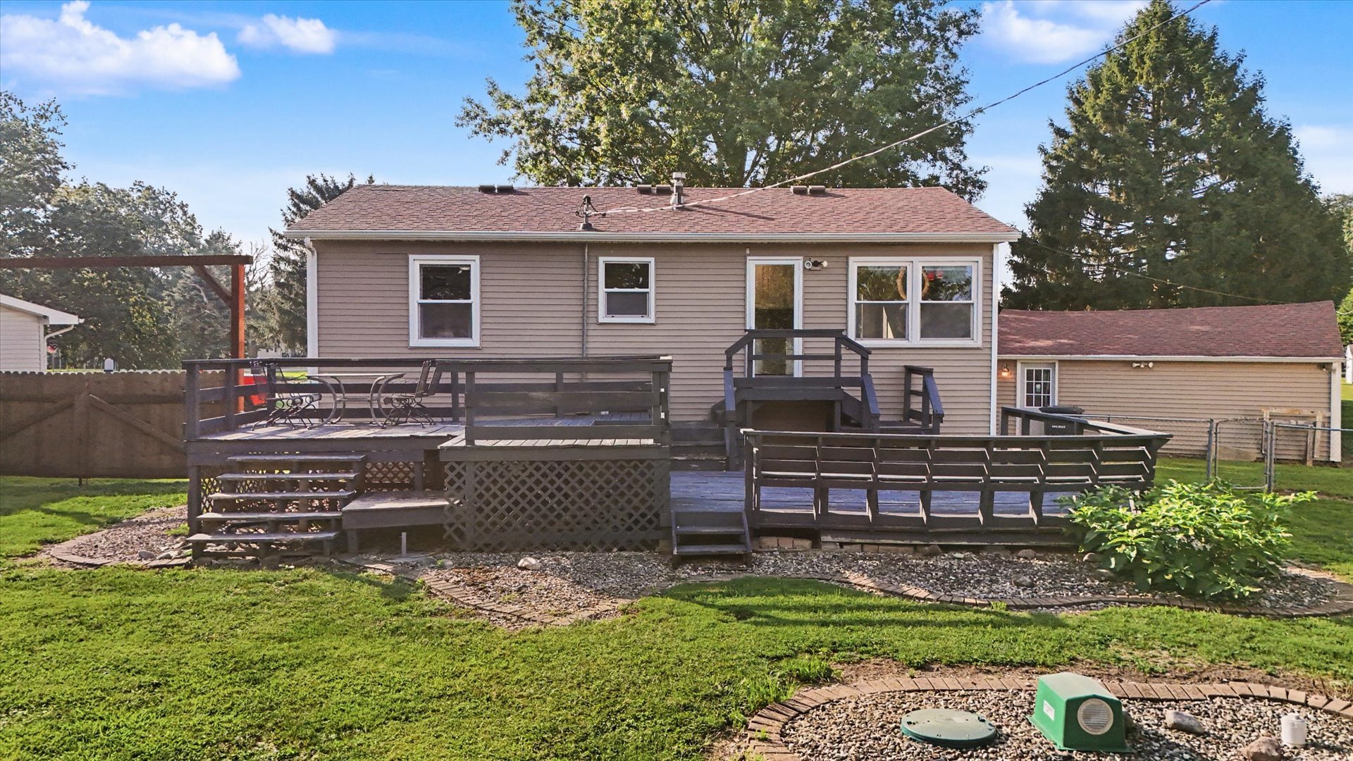 Property photo 40