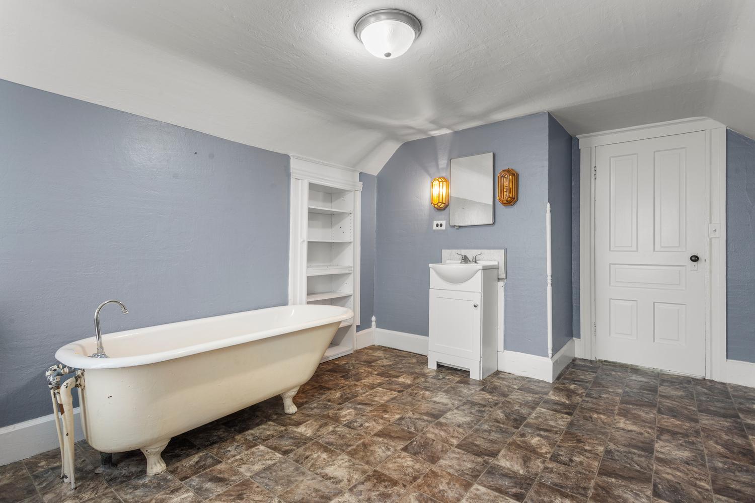 Property photo 35