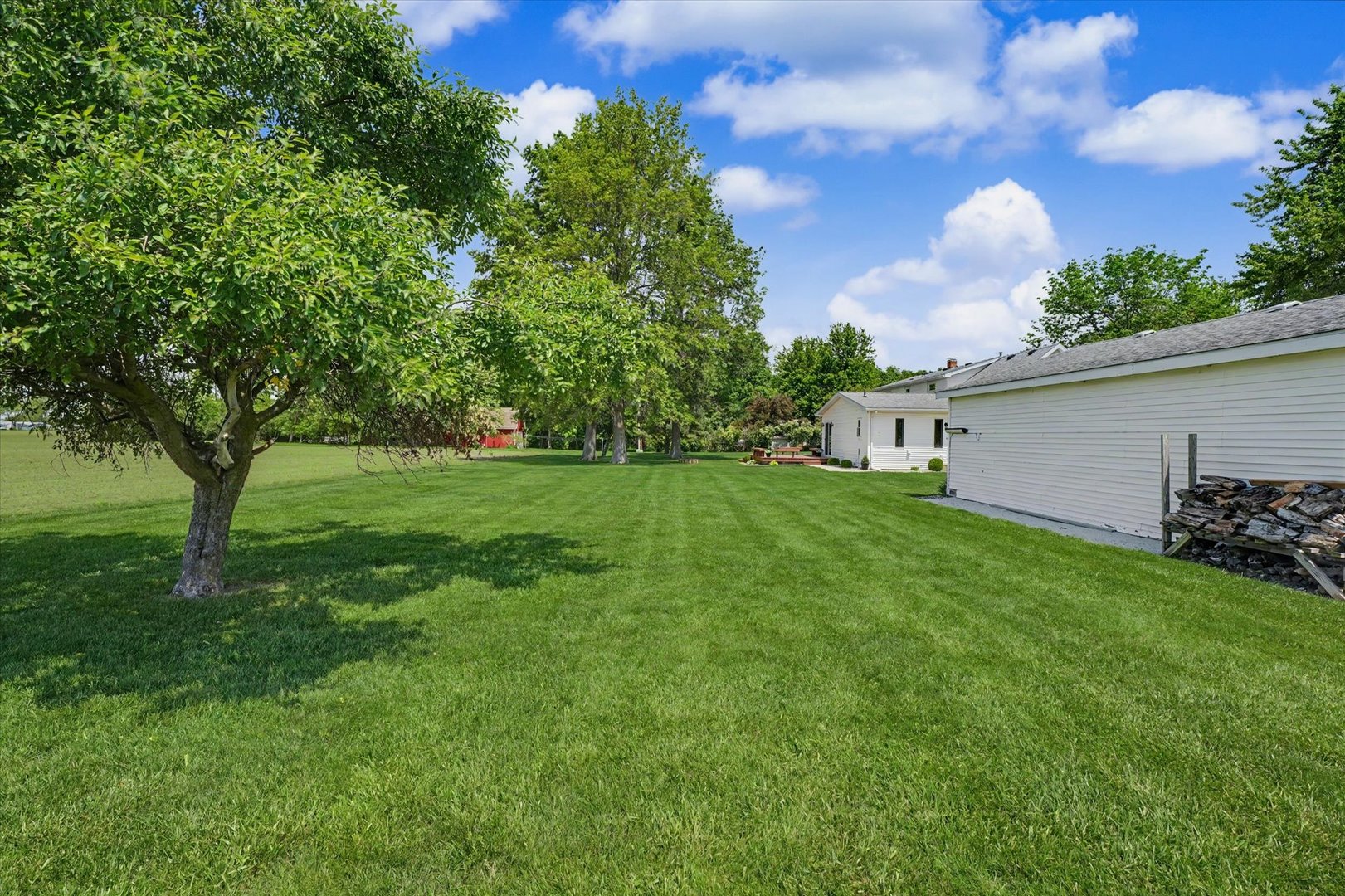 Property photo 37