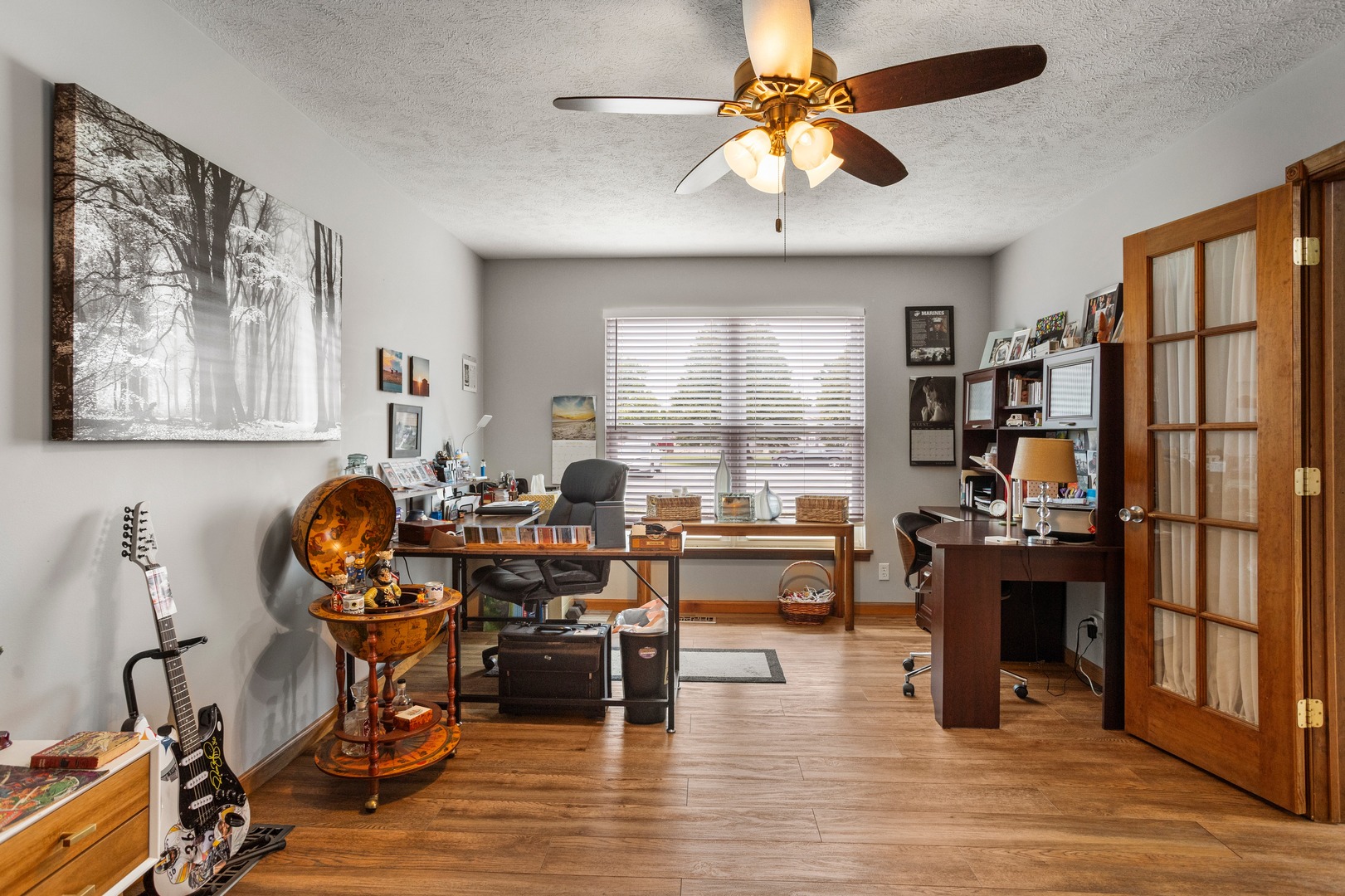 Bedroom / Office