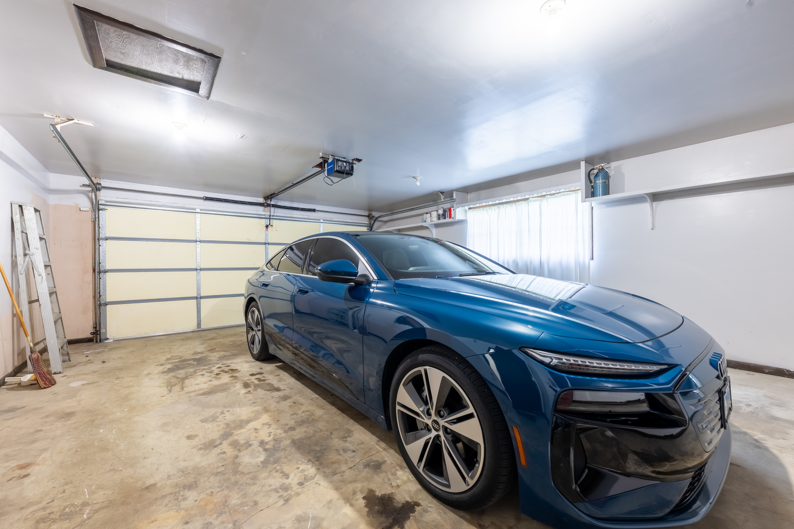 Property photo 28