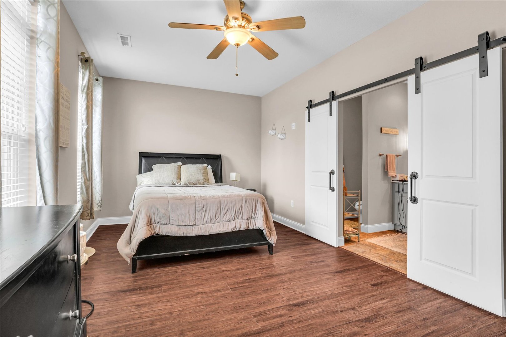Property photo 22