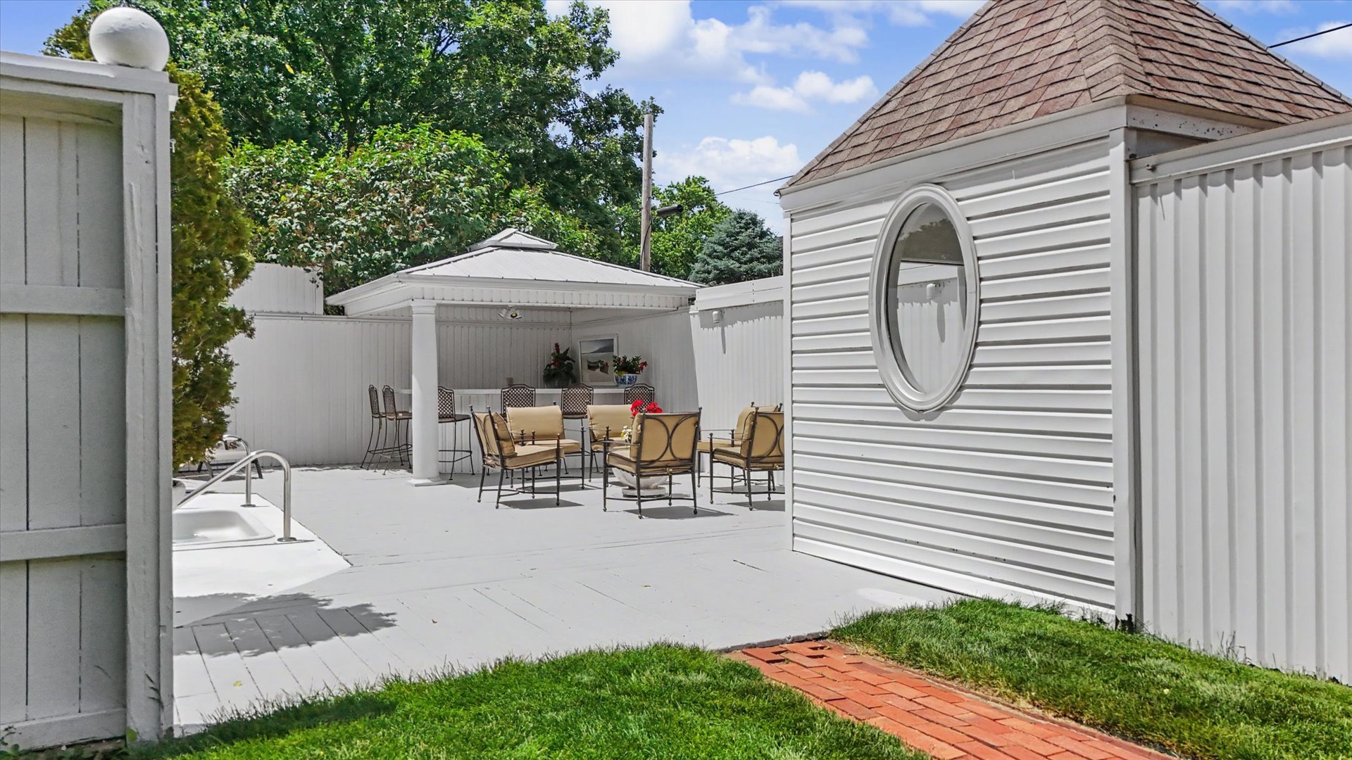 Property photo 71