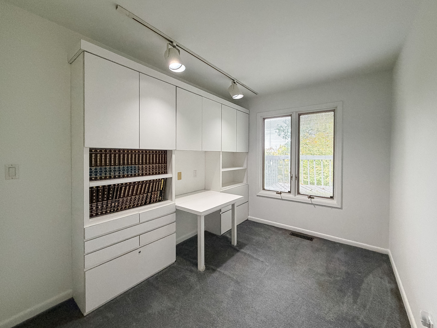 Property photo 37