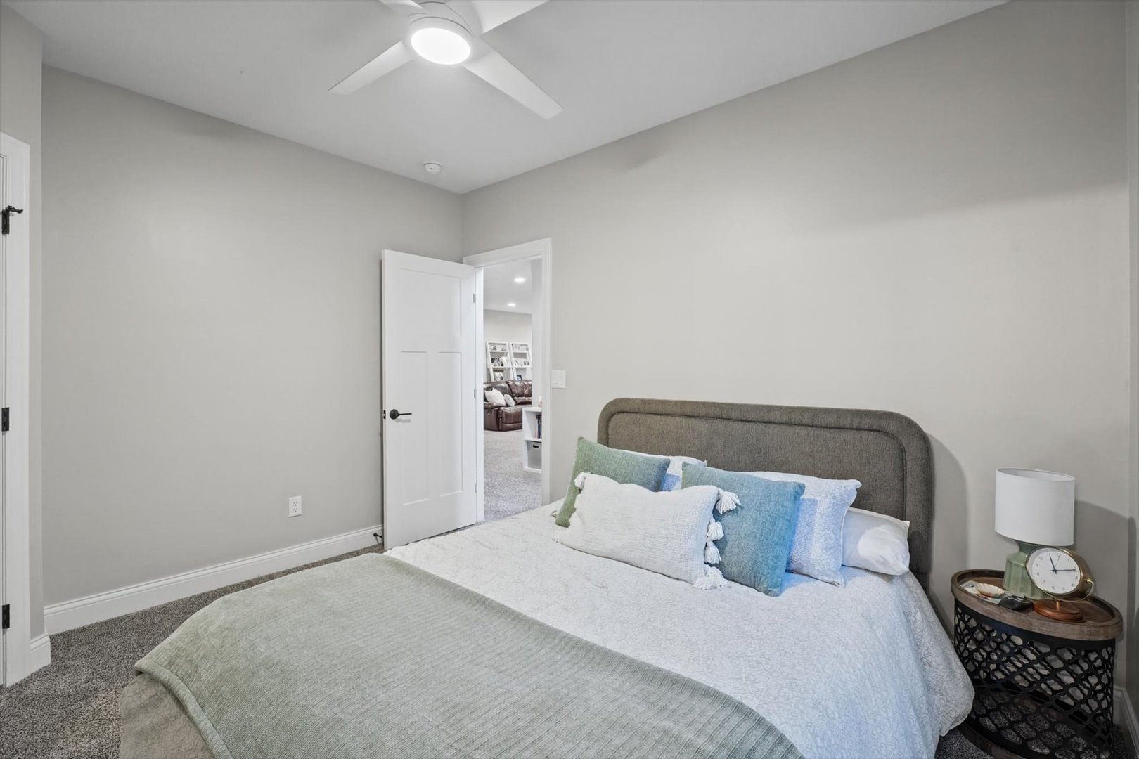 Property photo 40