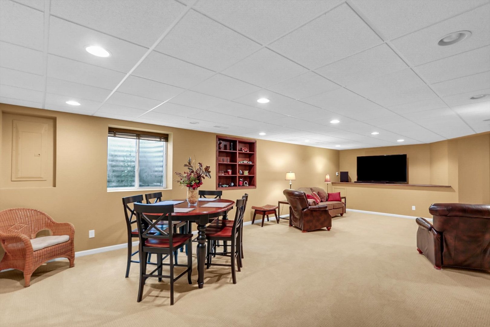 Property photo 28