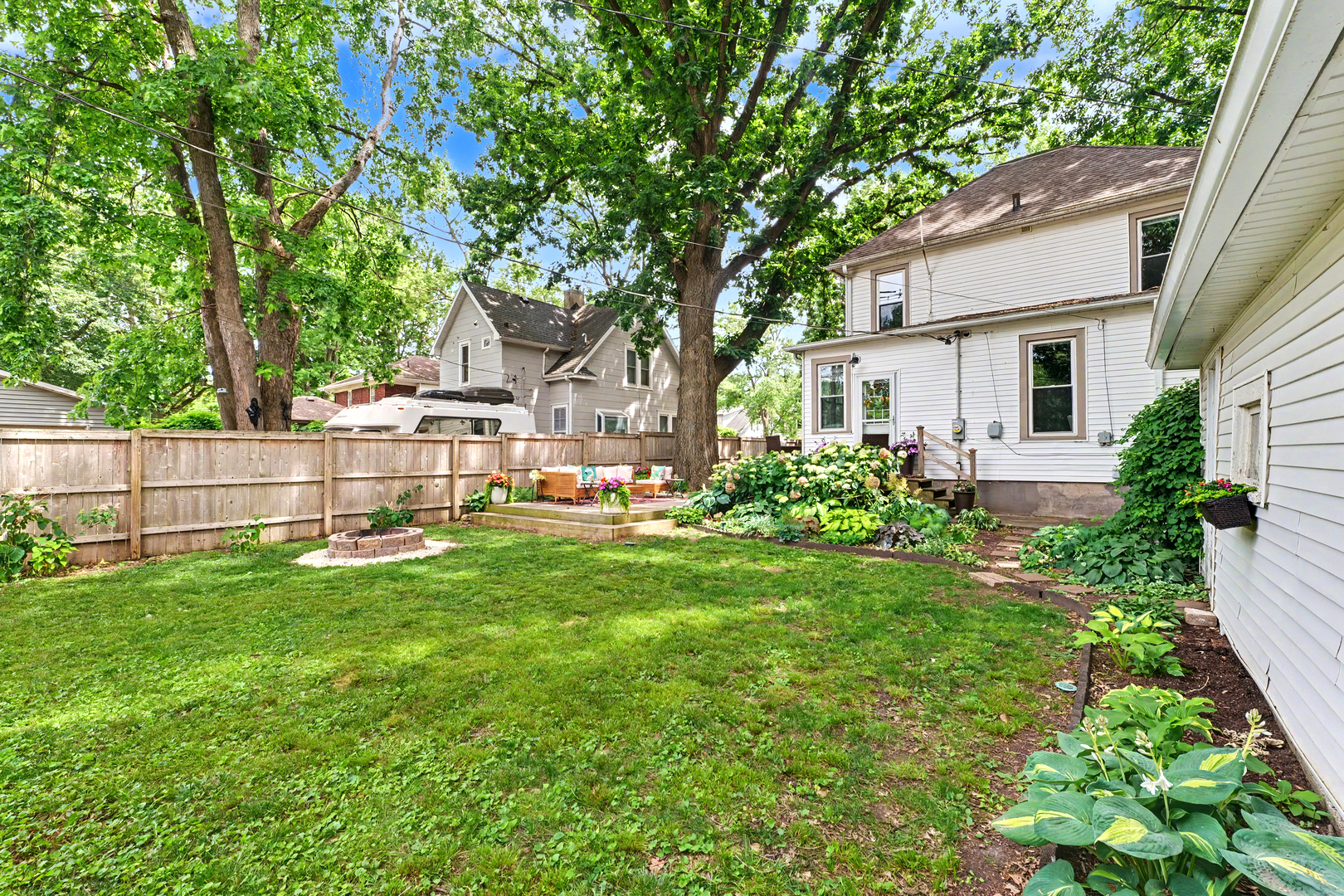 Property photo 38