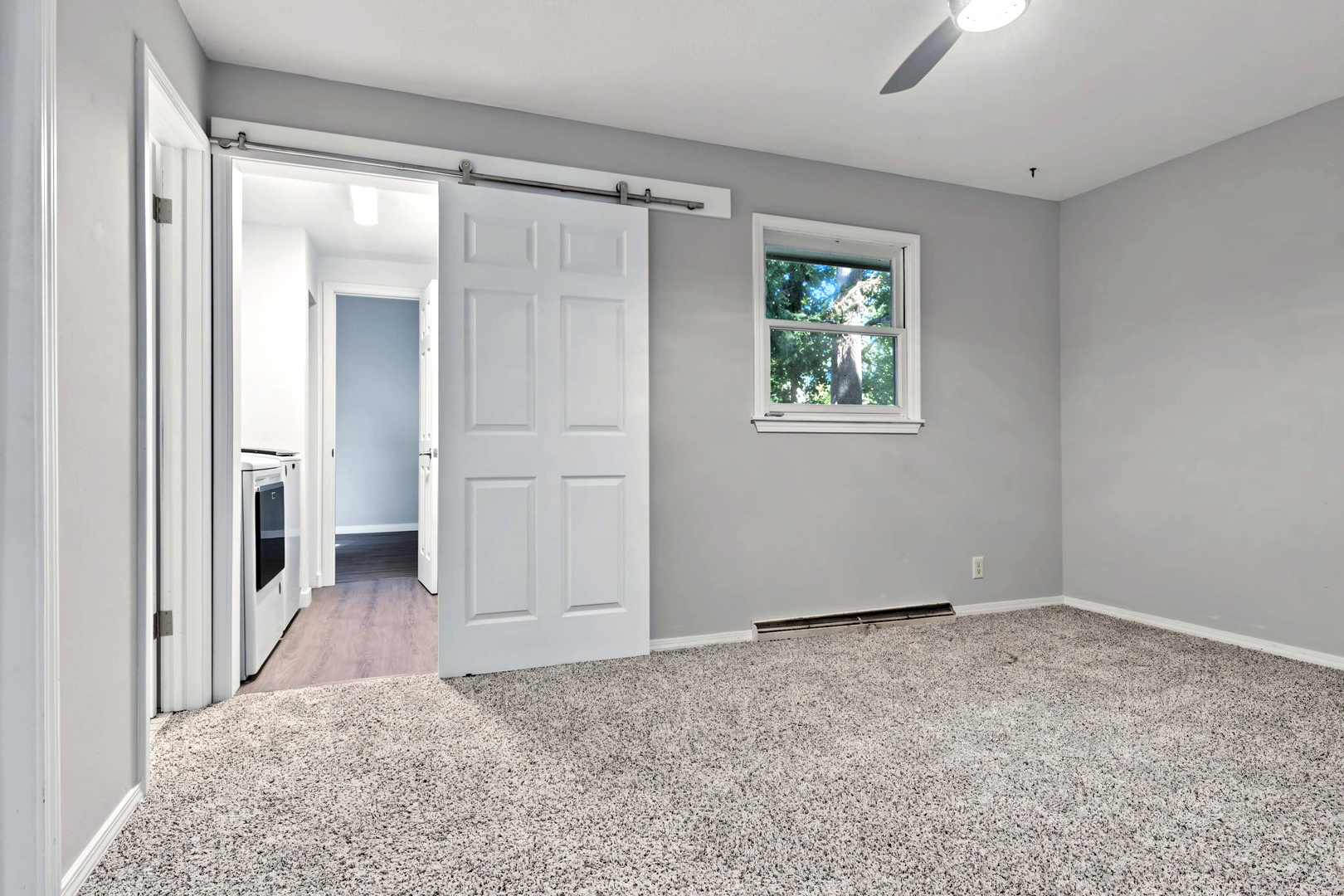 Property photo 126