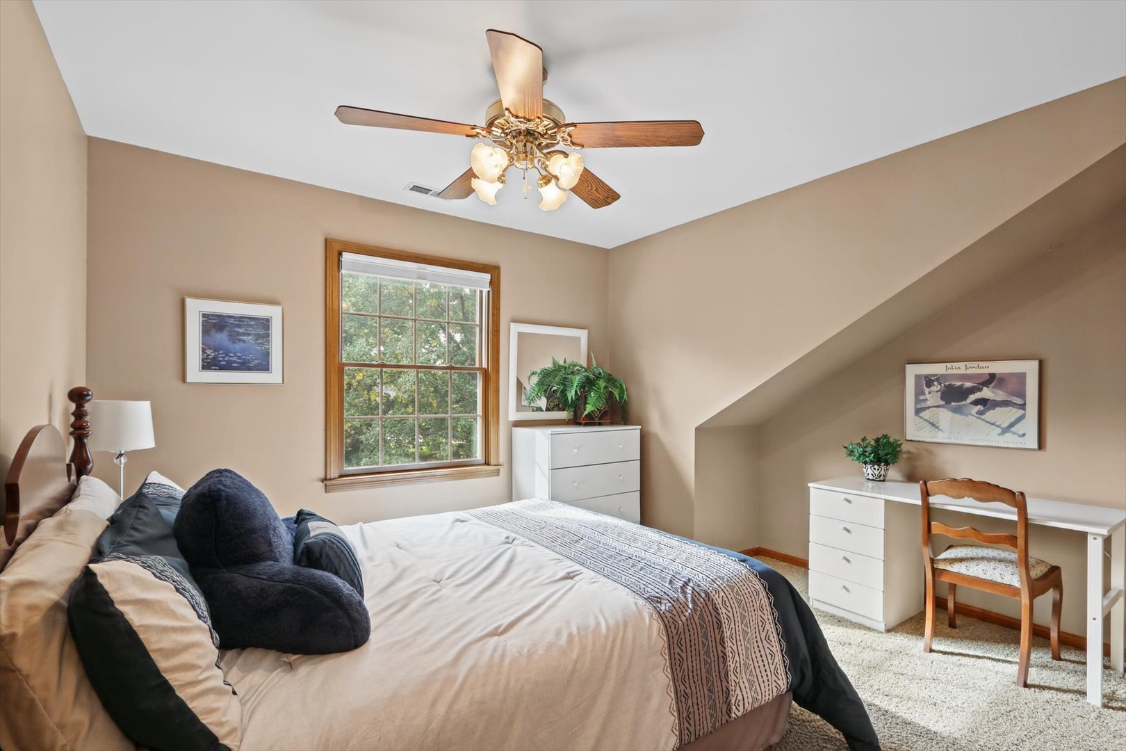 Property photo 31