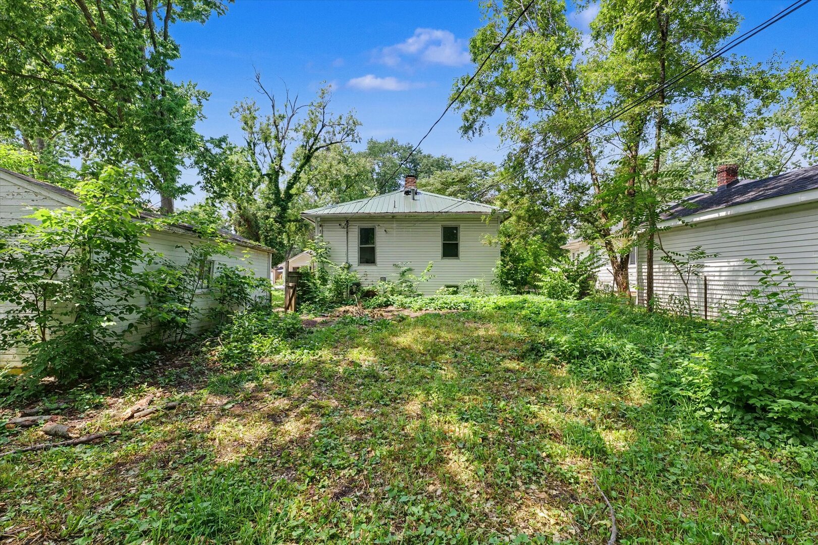 Photo 27 of 402 S Johnson Avenue
