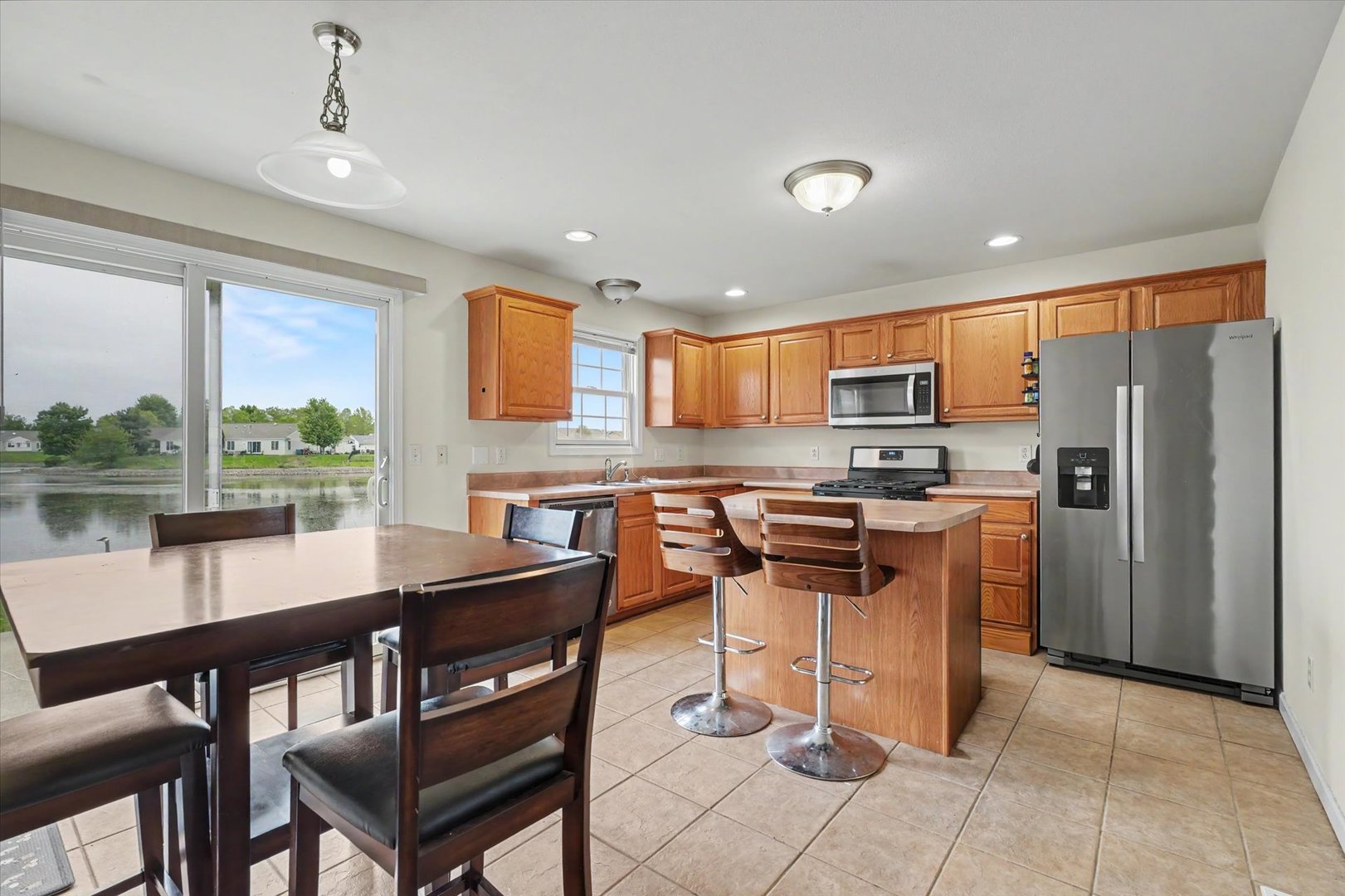 Photo 7 of 2508 Windward Boulevard
