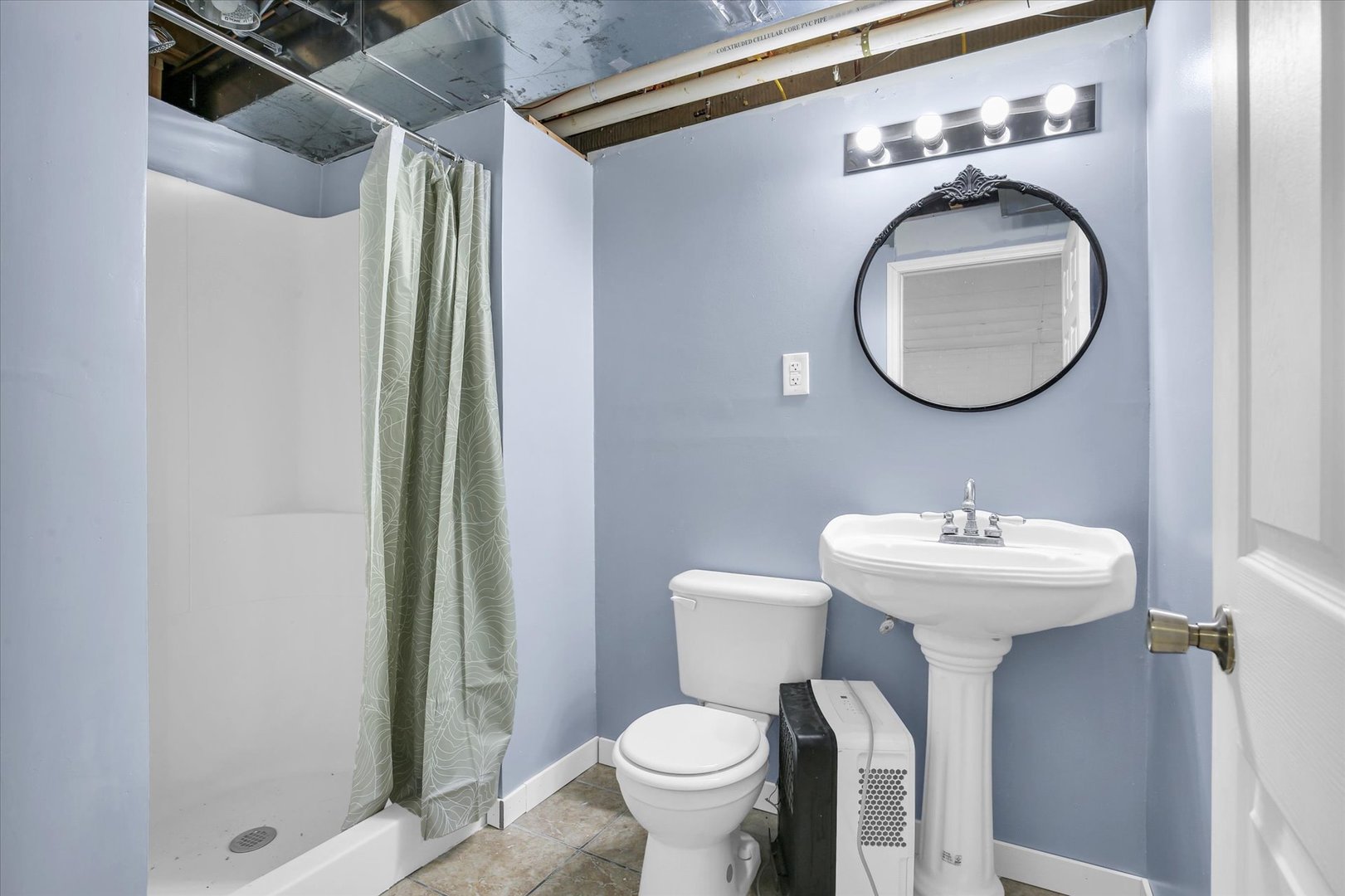 Property photo 25