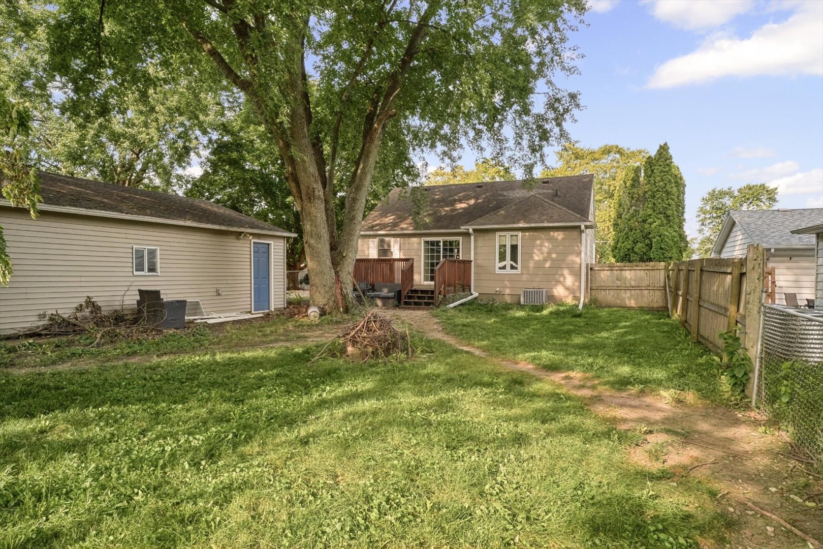 Property photo 36