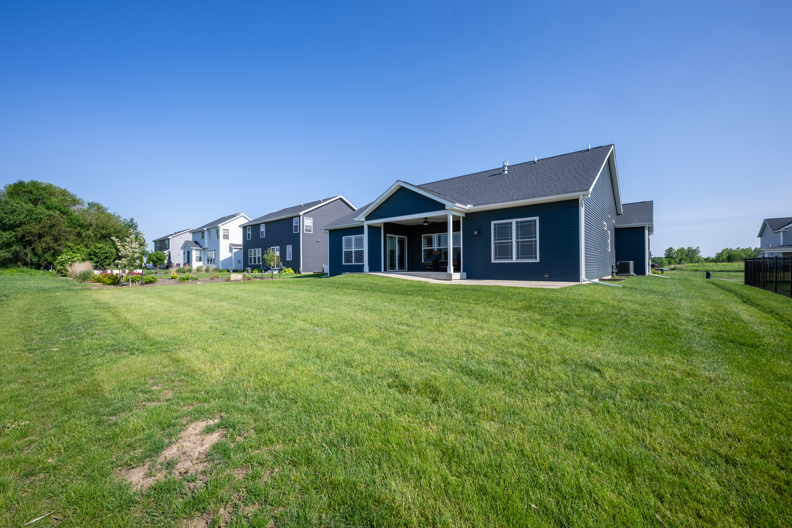 Property photo 37
