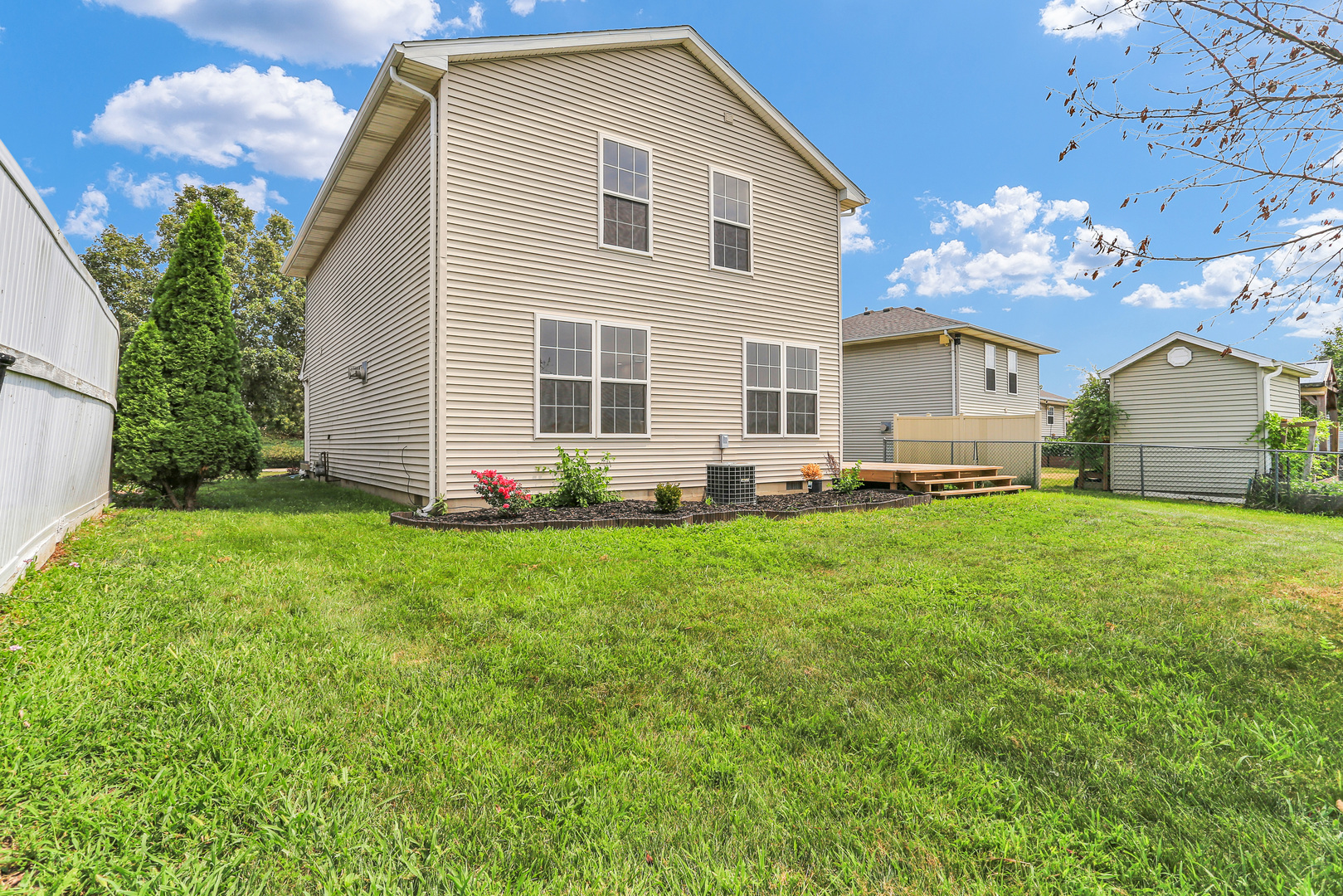 Property photo 32