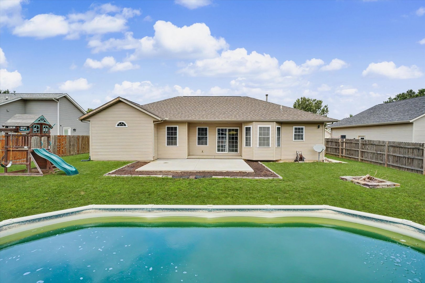 Property photo 33